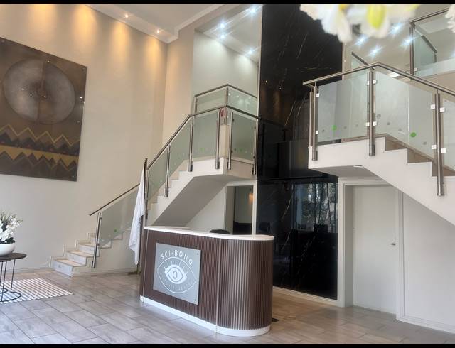 550M² OFFICE TO LET IN ROSEBANK